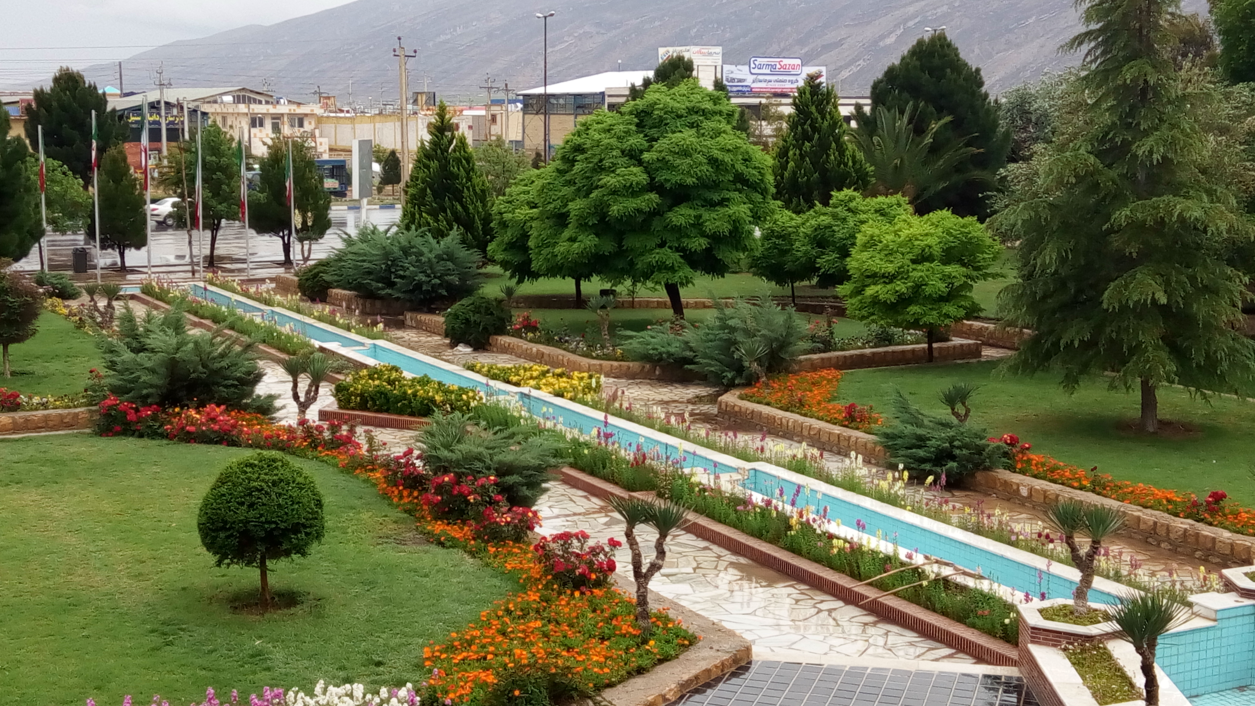 شرکت خدماتی شهرک صنعتی بزرگ شیراز واحد نمونه کشوری شد