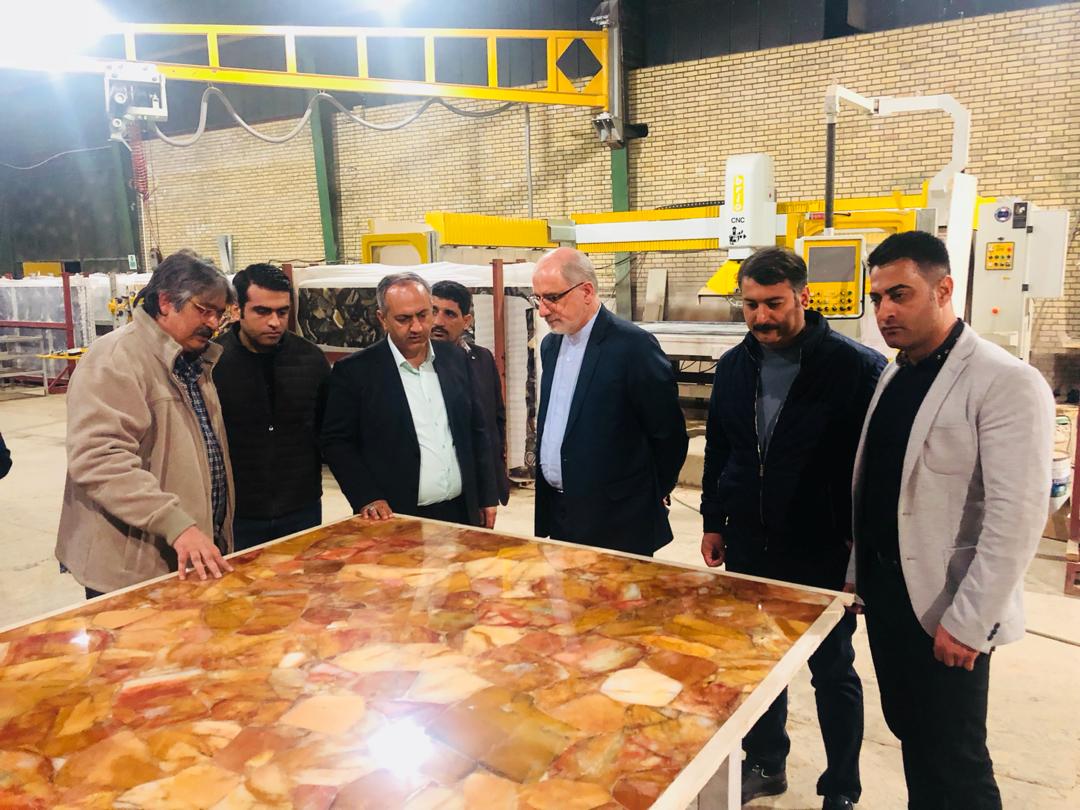 بازدید معاون اقتصادی وزیر امور خارجه از کارخانه درین سنگ پارسیان